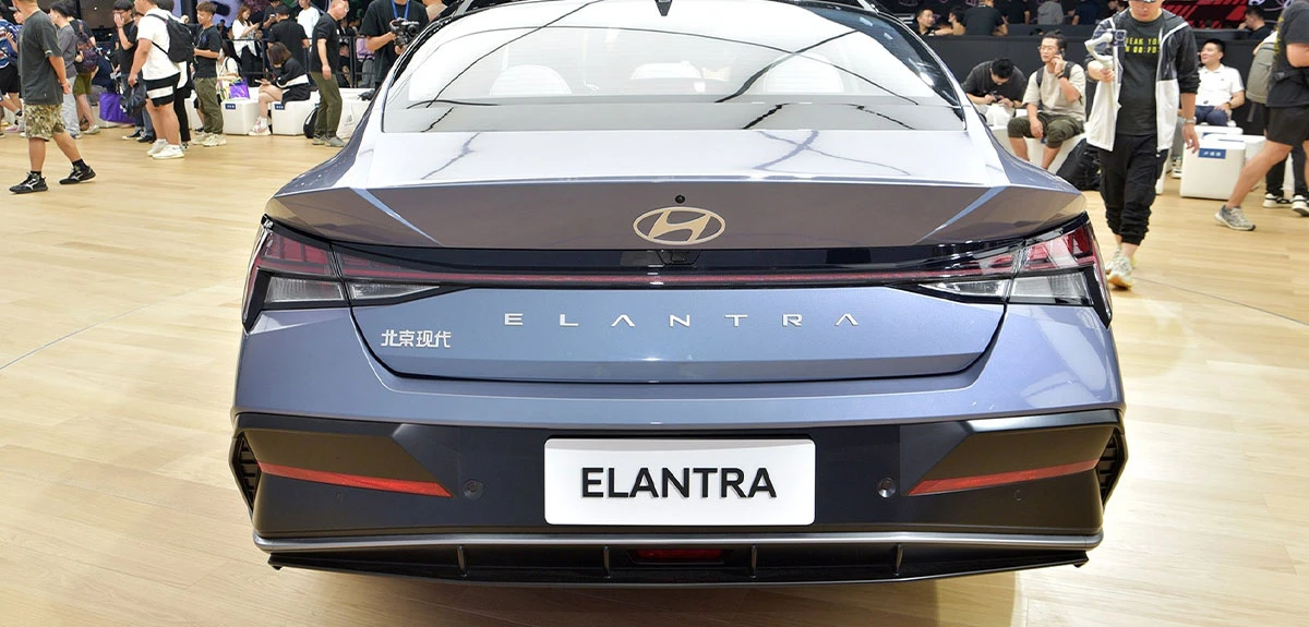 Hyundai-Elantra-7