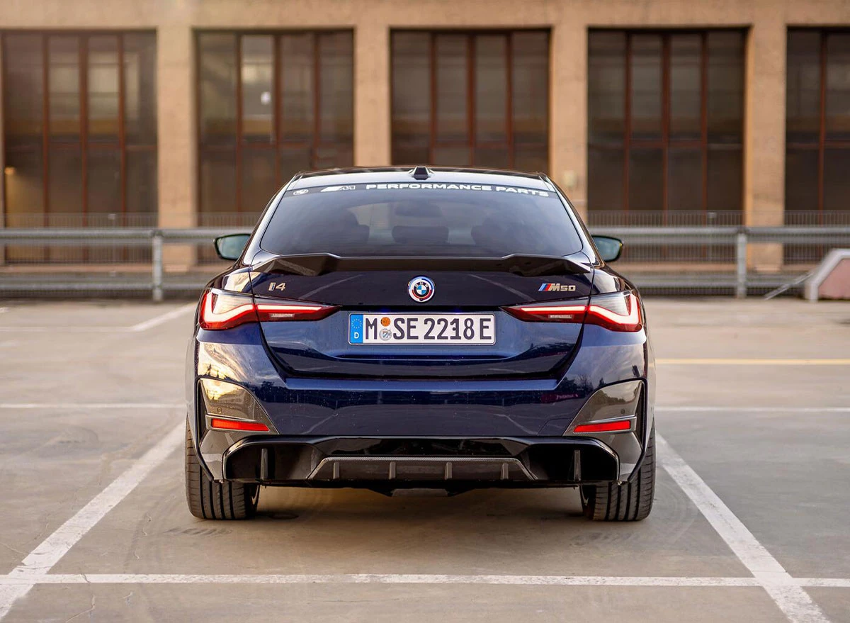 BMW-i4-6 BMW-i4-6
