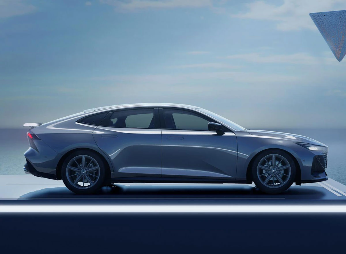 Changan-UNI-V-6 Changan-UNI-V-6